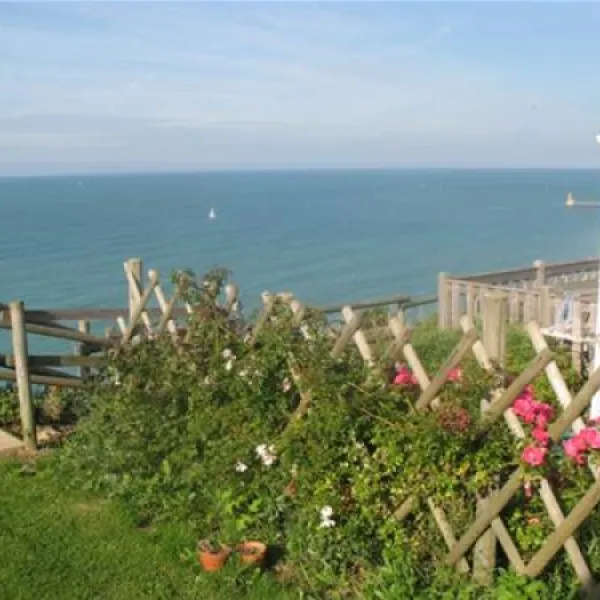 flower-camping-de-reneville-fecamp-sbo1h
