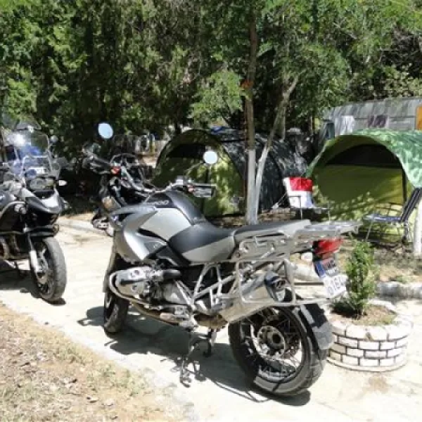 campsite-golden-beach-panagia-6w4mp
