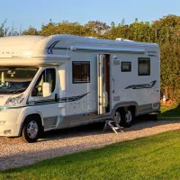 campsite-naburn-locks-york-0gmmq