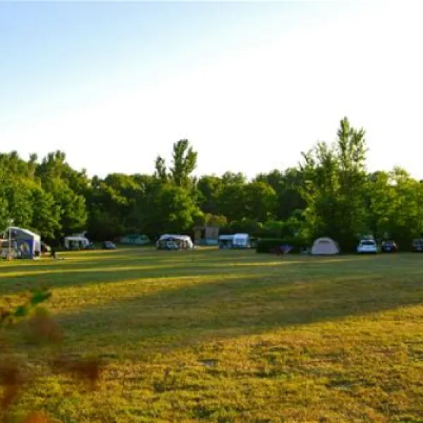 naturcampingplatz-alt-reddevitz-middelhagenrgen-1civi