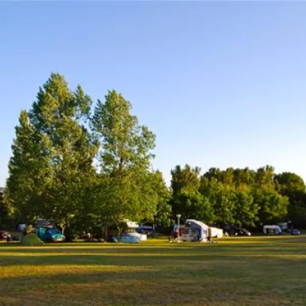 naturcampingplatz-alt-reddevitz-middelhagenrgen-symvb