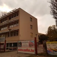 ifjsgi-szll-s-kemping-baja-jiup4