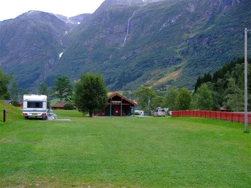 oldevatn-camping-olden-uoxki