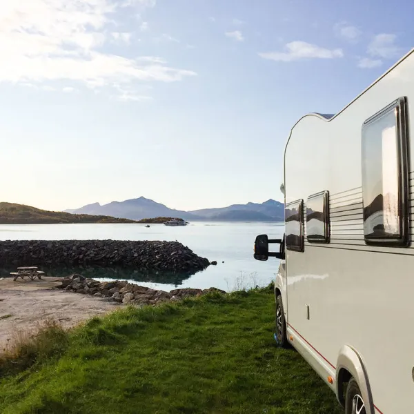 camp-solbergfjord-brostadbotn-zu8ho