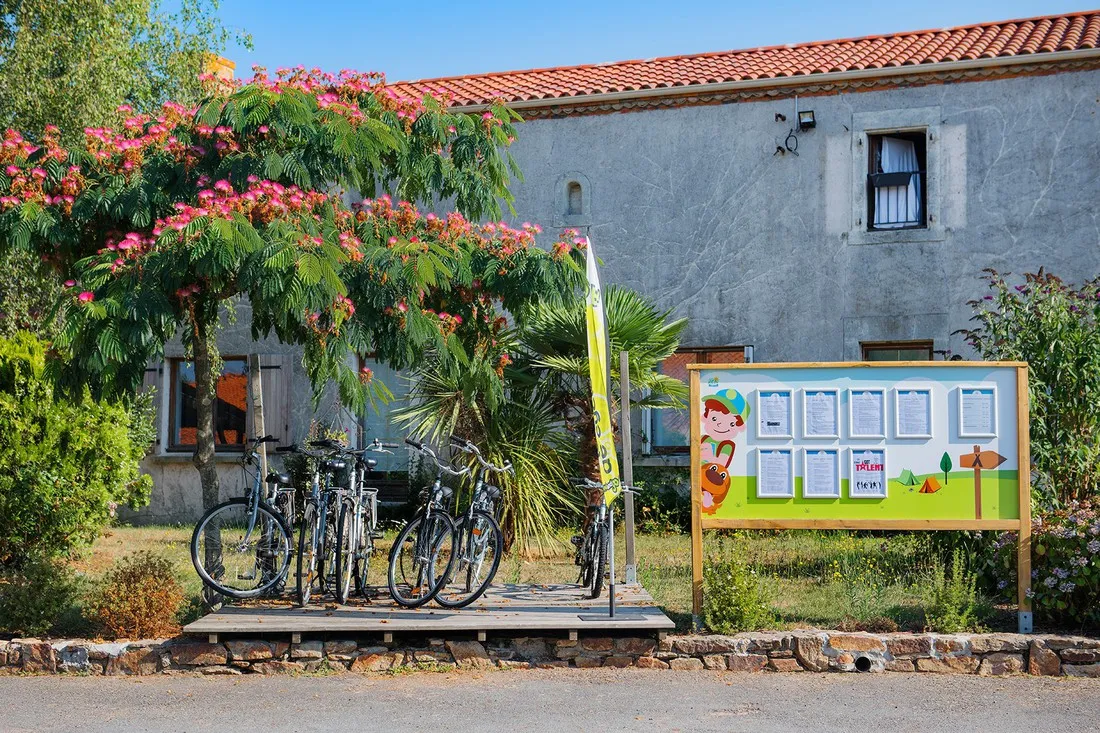 rcn-la-ferme-du-latois-coeumlx-vendee-dcznv
