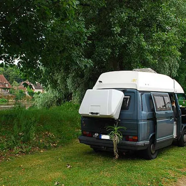 camping-municipal-les-peupliers-fraisans-luqix