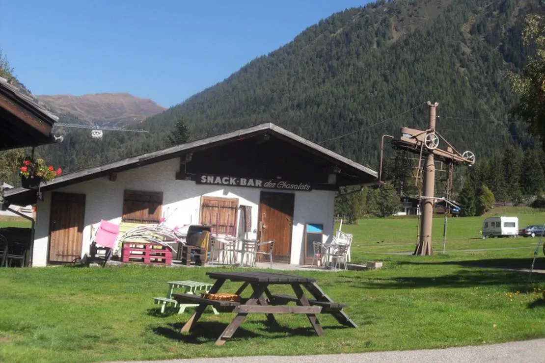 camping-le-glacier-dargentieres-chamonix-mont-blanc-7fzx9