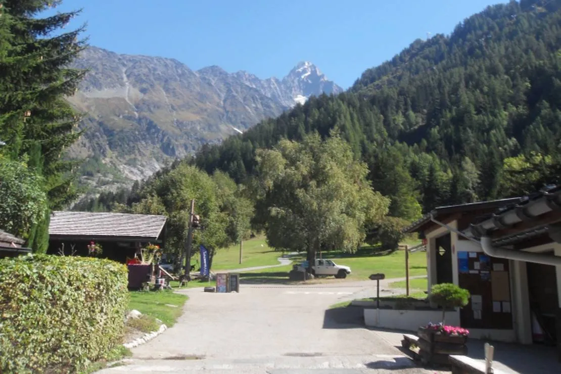 camping-le-glacier-dargentieres-chamonix-mont-blanc-chq6e