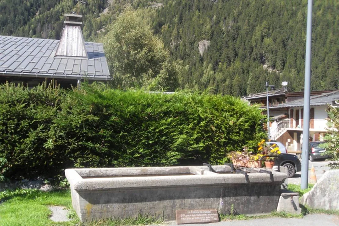 camping-le-glacier-dargentieres-chamonix-mont-blanc-j7ihf