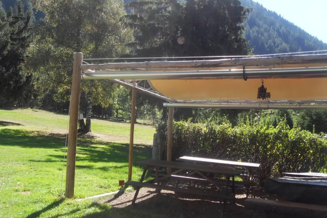 camping-le-glacier-dargentieres-chamonix-mont-blanc-lecvc