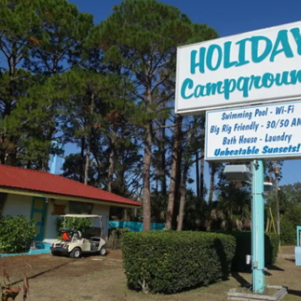 holiday-campground-panacea-yprhx