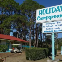 holiday-campground-panacea-yprhx