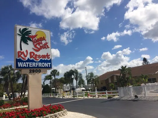 tampa-south-rv-resort-ruskin-mhkhf