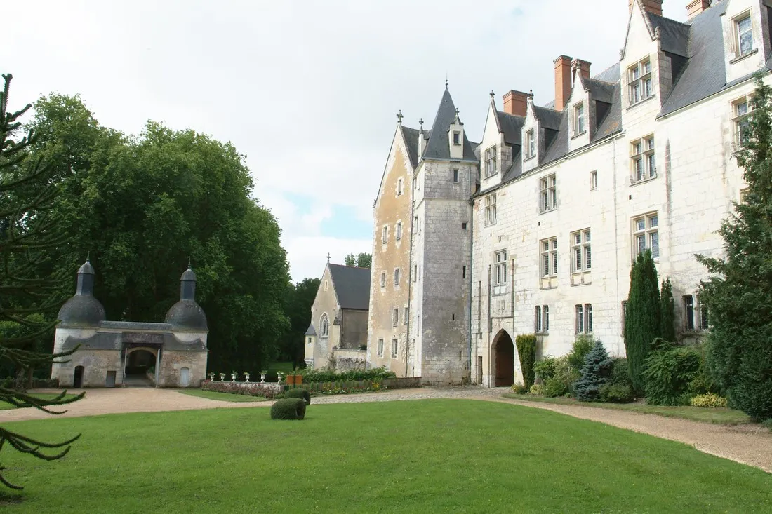 municipal-val-de-braye-besse-sur-braye-sarthe-fpz91