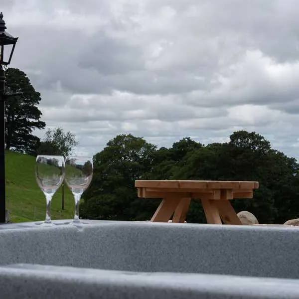 three-streams-glamping-llanfairfechan-64twd