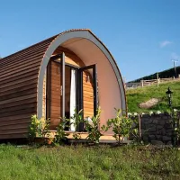 three-streams-glamping-llanfairfechan-e9yiq