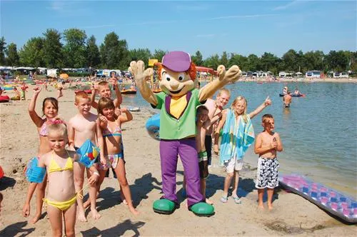 oostappen-recreatiepark-prinsenmeer-ommel-kx7bo