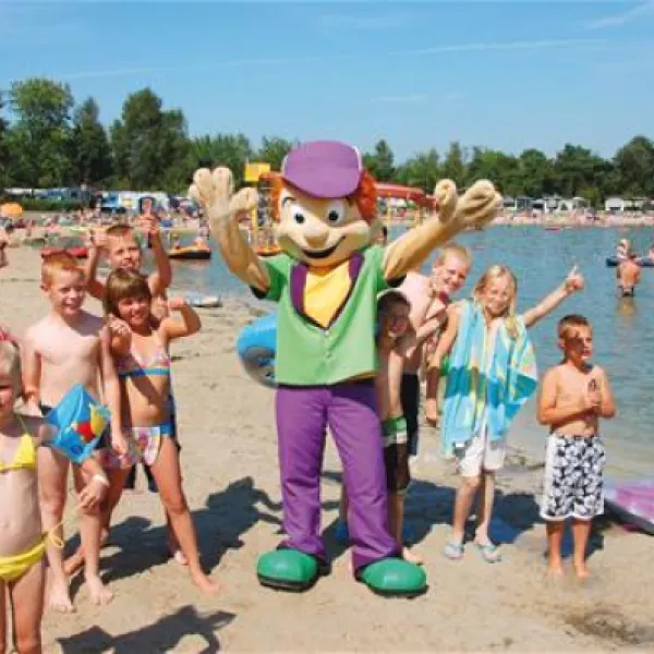 oostappen-recreatiepark-prinsenmeer-ommel-kx7bo