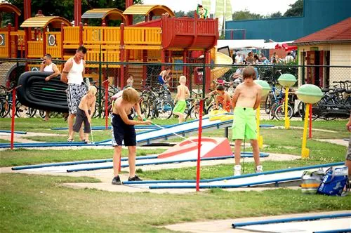 oostappen-recreatiepark-prinsenmeer-ommel-y5qbo