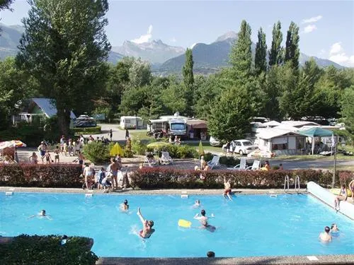 camping-les-iles-sitten-7adkt
