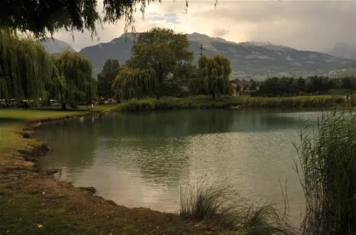 camping-les-iles-sitten-zynsb