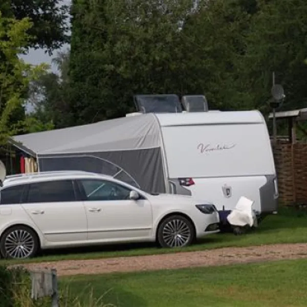 camping-ferienpark-falkensteinsee-ganderkesee-falkenburg-6azkx