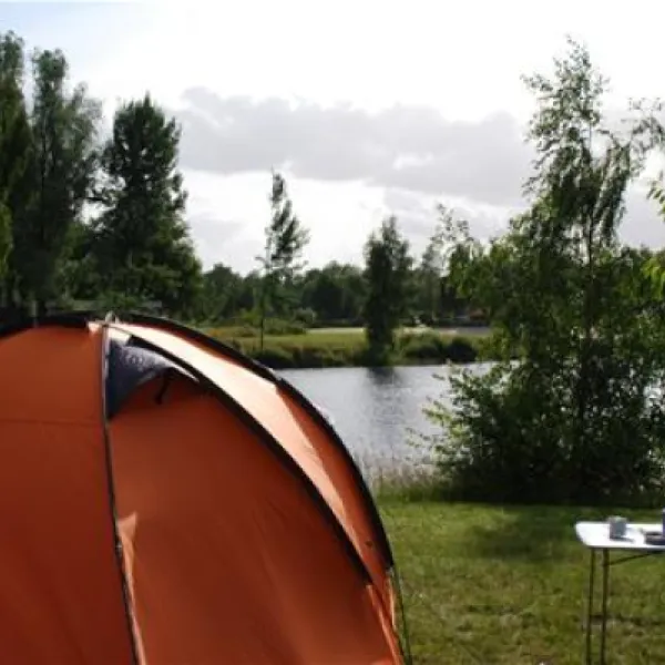 camping-ferienpark-falkensteinsee-ganderkesee-falkenburg-qltrh