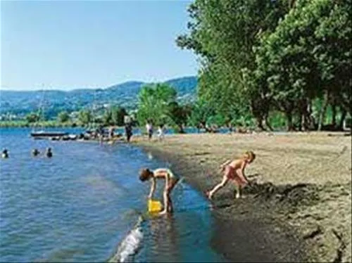 campeggio-lido-bolsena-9ptsf