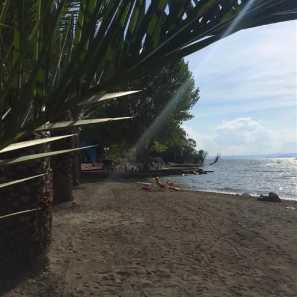 campeggio-lido-bolsena-ozlpz