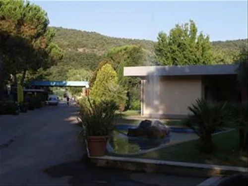 campeggio-lido-bolsena-stdq6
