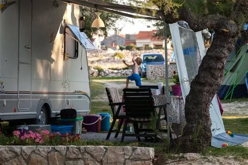 autocamp-puntica-razanac-zhpyk