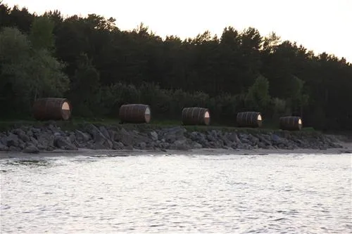 camping-melnsils-melnsils-iii4t