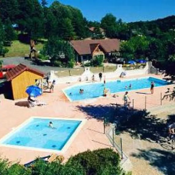 camping-les-merilles-jura-0twvr