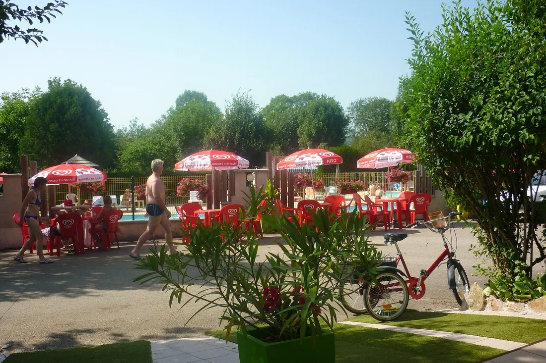 camping-les-merilles-jura-aupbu