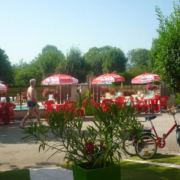 camping-les-merilles-jura-aupbu