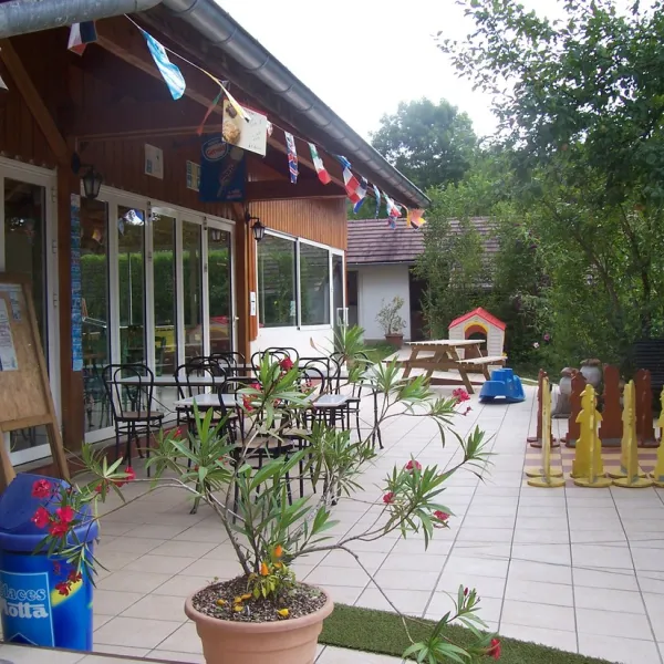 camping-les-merilles-jura-lancl