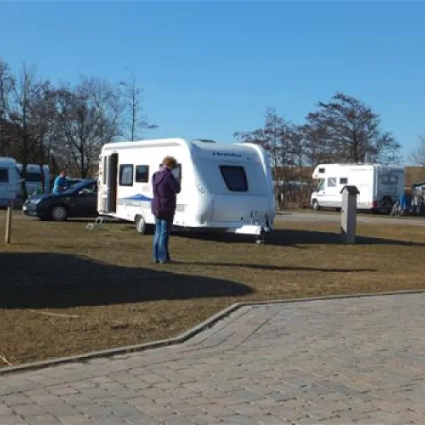 camping-am-deich-nordsee-krummhrnupleward-3uyvd