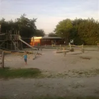 camping-am-deich-nordsee-krummhrnupleward-40y5x