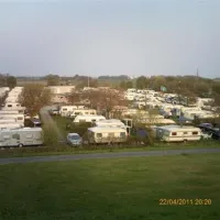 camping-am-deich-nordsee-krummhrnupleward-nvbdn