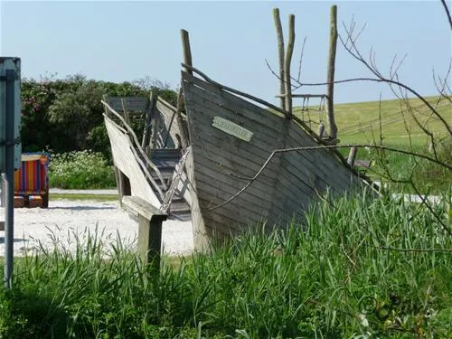 camping-am-deich-nordsee-krummhrnupleward-plgwz