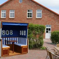 camping-am-deich-nordsee-krummhrnupleward-tkzb8