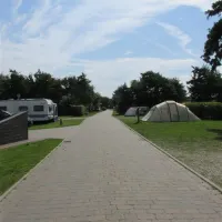 camping-am-deich-nordsee-krummhrnupleward-za3f2