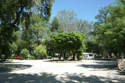 camping-le-lion-ardche-r3hdm