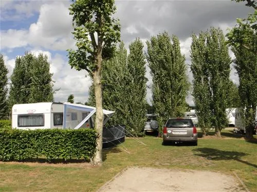camping-klein-strand-jabbeke-0temu