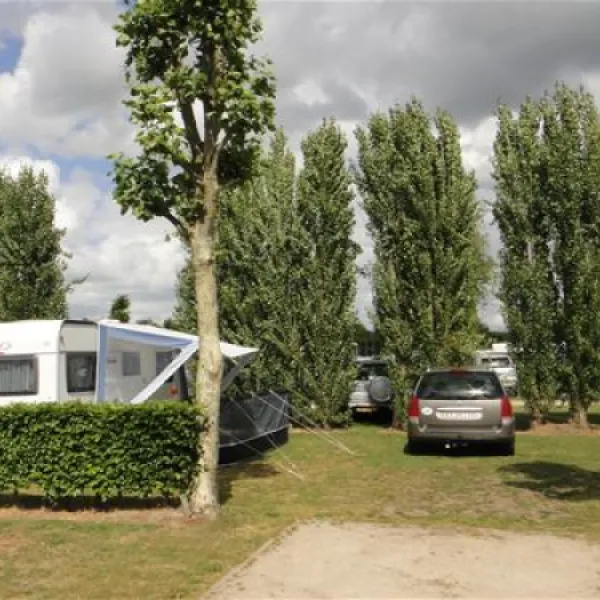 camping-klein-strand-jabbeke-0temu