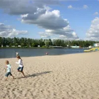 camping-klein-strand-jabbeke-zxlge