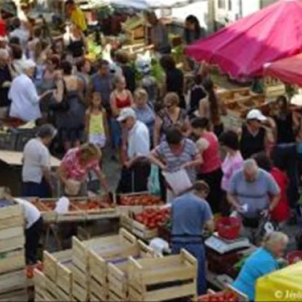 flower-camping-le-pontet-st-astier-for3z
