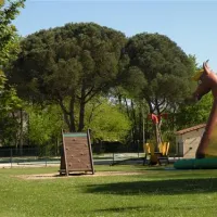 flower-camping-le-pontet-st-astier-wzfgh
