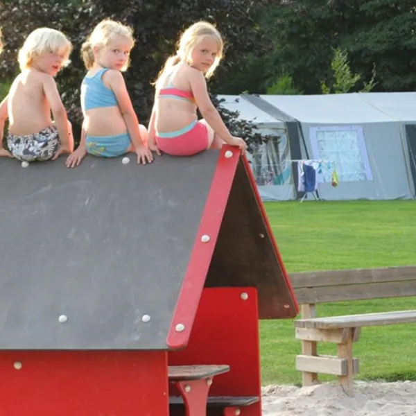 parccamping-de-witte-vennen-oostrum-lb-fsszo