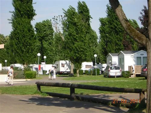 camping-sandaya-international-maisonslaffitte-maisons-laffitte-bz7q2